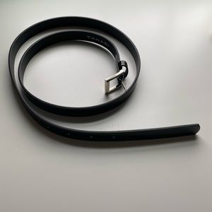 Tahari faux leather belt